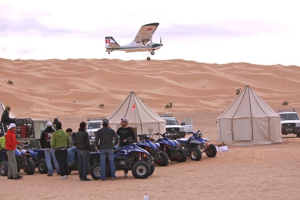 Camp Mars Douz Quarto foto