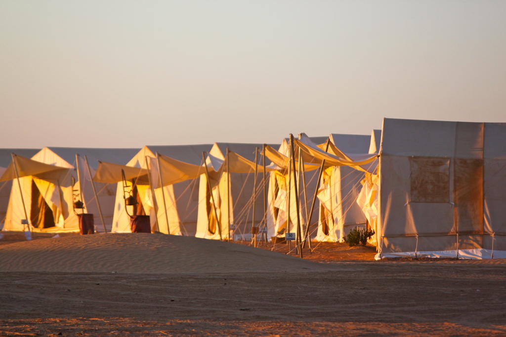 Camp Mars Douz Quarto foto