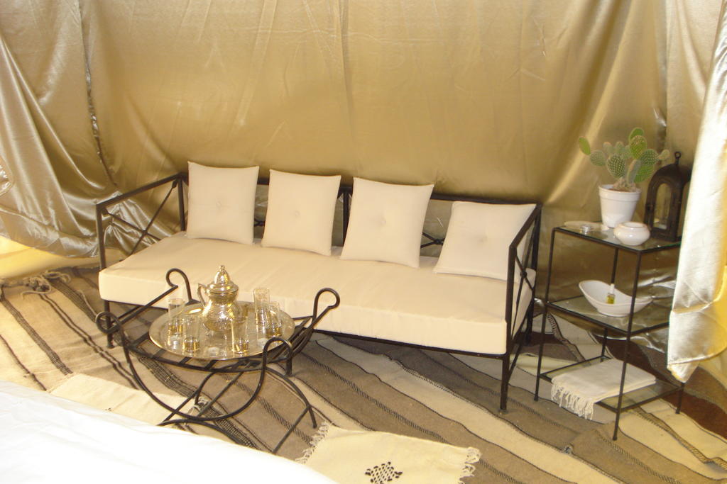 Camp Mars Douz Quarto foto